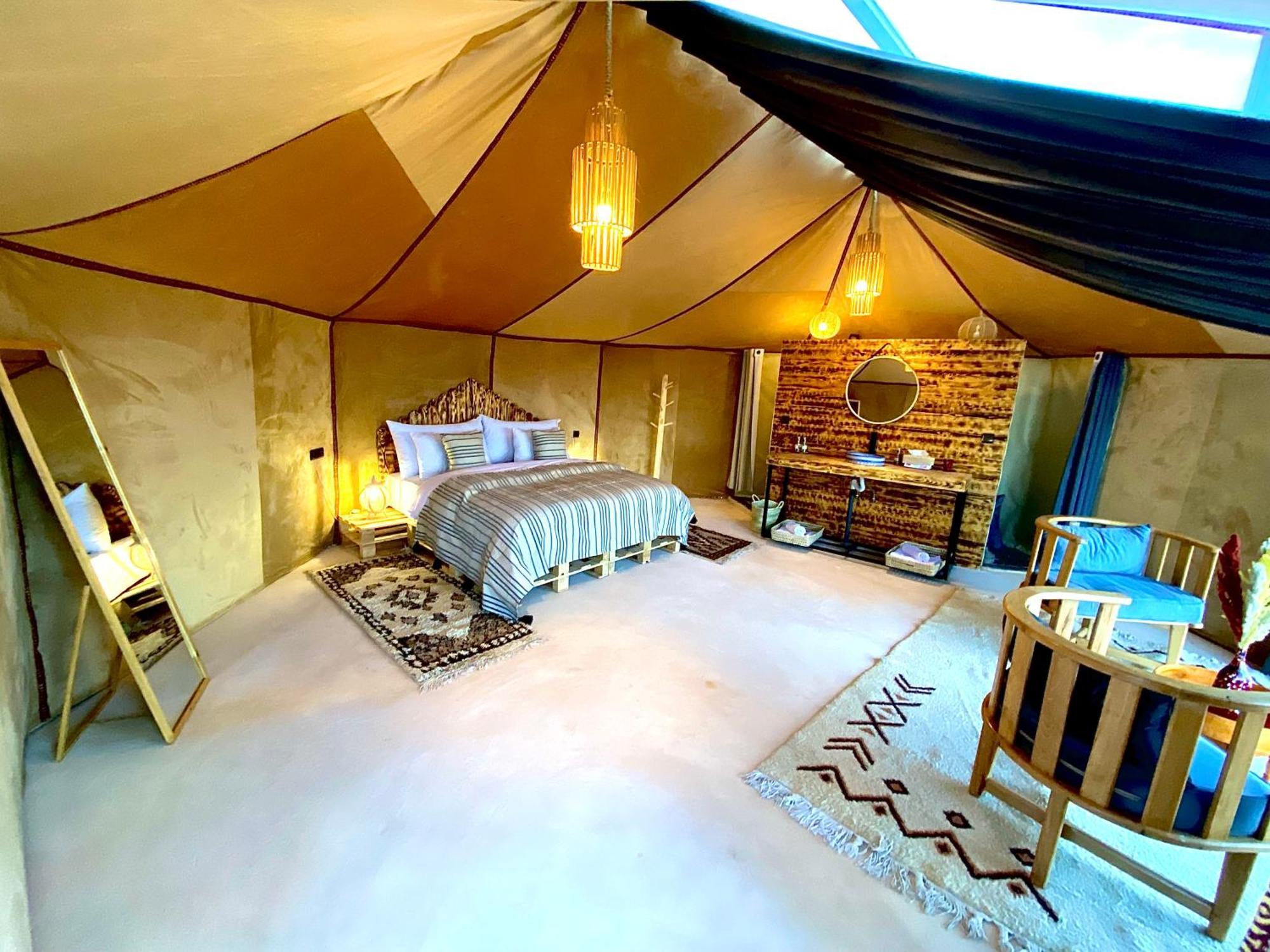 Sky View Camp Hotel เมอร์ซูกา ภายนอก รูปภาพ