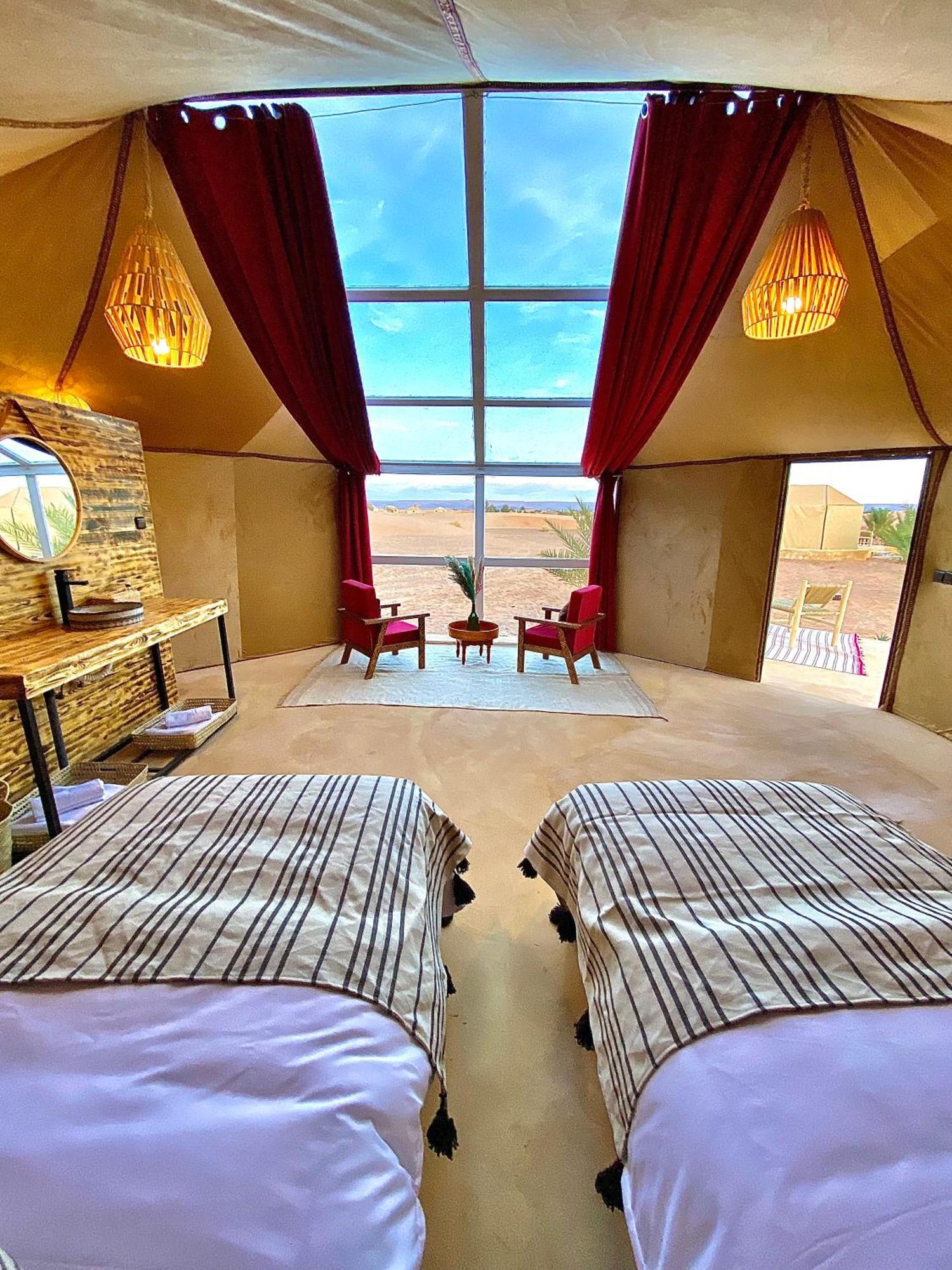 Sky View Camp Hotel เมอร์ซูกา ภายนอก รูปภาพ