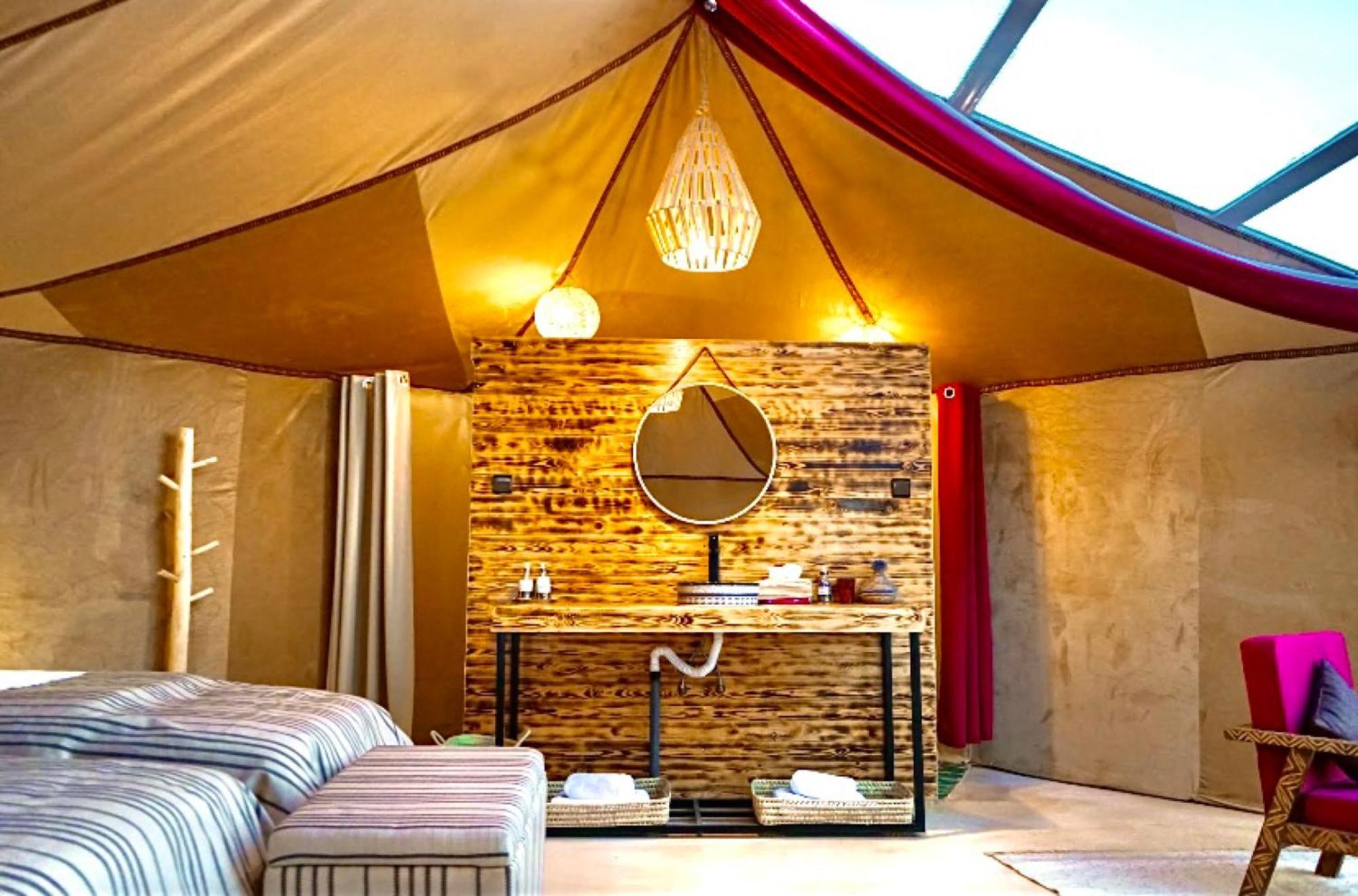 Sky View Camp Hotel เมอร์ซูกา ภายนอก รูปภาพ