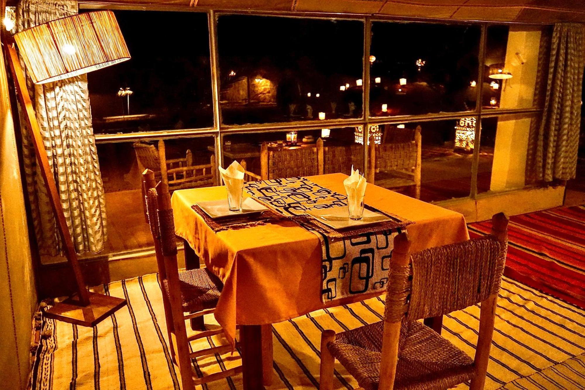 Sky View Camp Hotel เมอร์ซูกา ภายนอก รูปภาพ